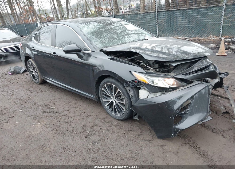 2020 TOYOTA CAMRY SE VIN: 4T1G11AK2LU319832