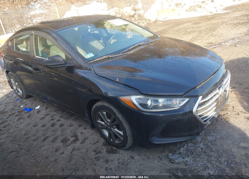 2017 HYUNDAI ELANTRA SE VIN: KMHD84LF2HU064056