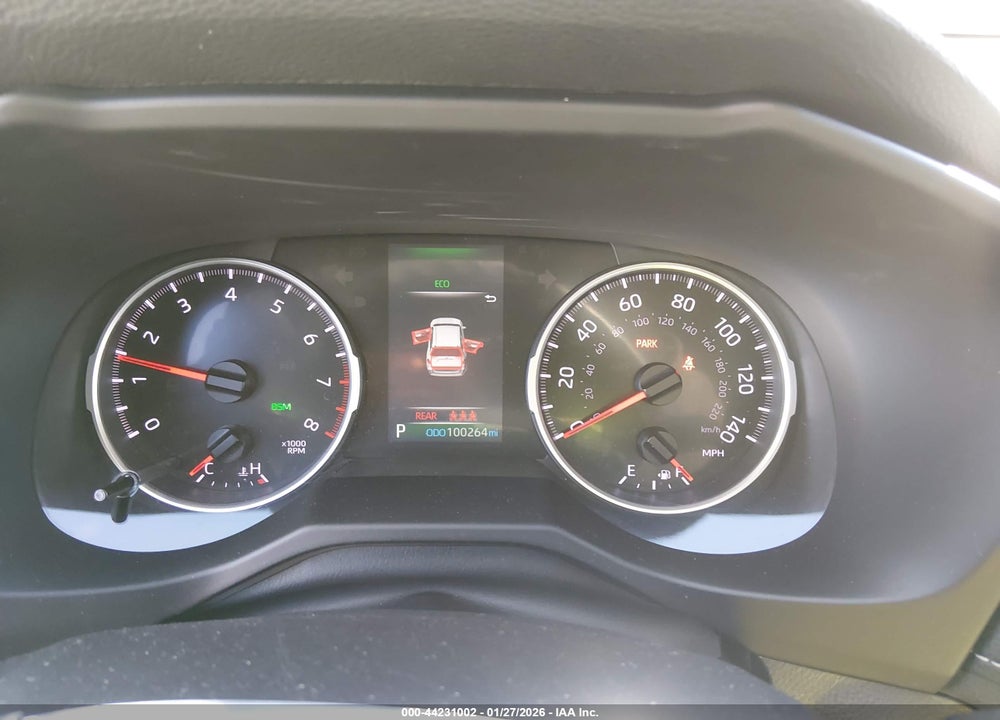 2021 TOYOTA RAV4 XLE VIN: 2T3W1RFV3MW148675