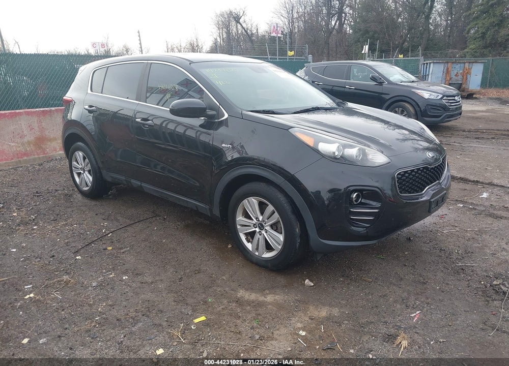2017 KIA SPORTAGE LX VIN: KNDPMCACXH7170060