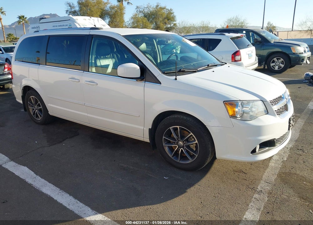 2017 DODGE GRAND CARAVAN SXT VIN: 2C4RDGCG9HR726406