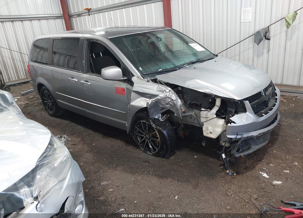 2015 DODGE GRAND CARAVAN SXT VIN: 2C4RDGCG7FR616578