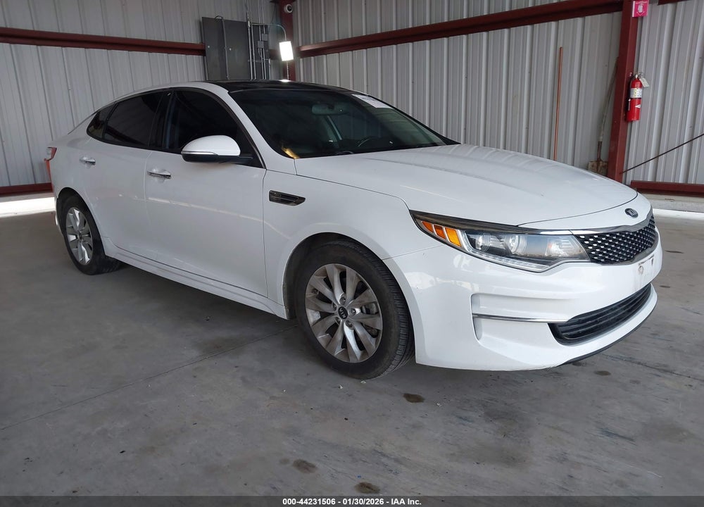 2018 KIA OPTIMA EX VIN: 5XXGU4L36JG215592