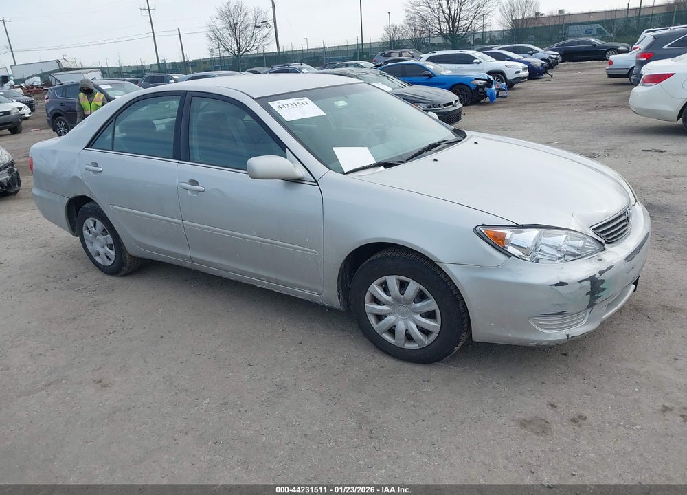 2005 TOYOTA CAMRY LE VIN: 4T1BE32K35U386807