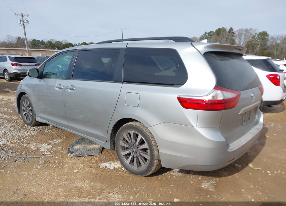 2019 TOYOTA SIENNA LIMITED PREMIUM 7 PASSENGER VIN: 5TDYZ3DC6KS995527