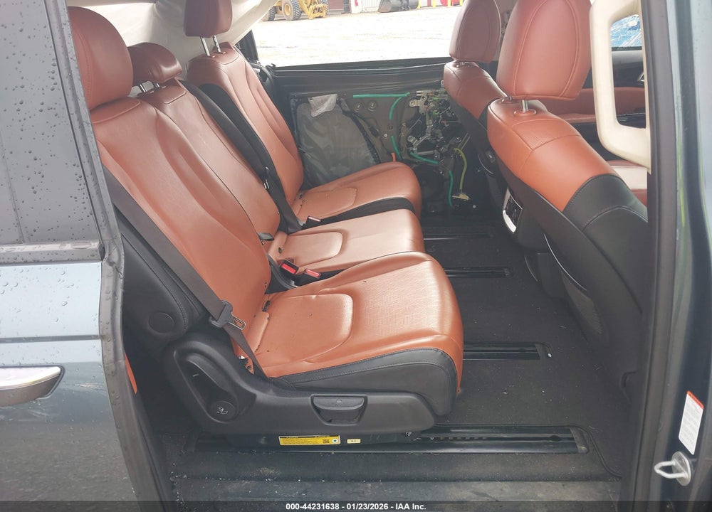 2024 KIA CARNIVAL MPV SX VIN: KNDNE5H33R6345410