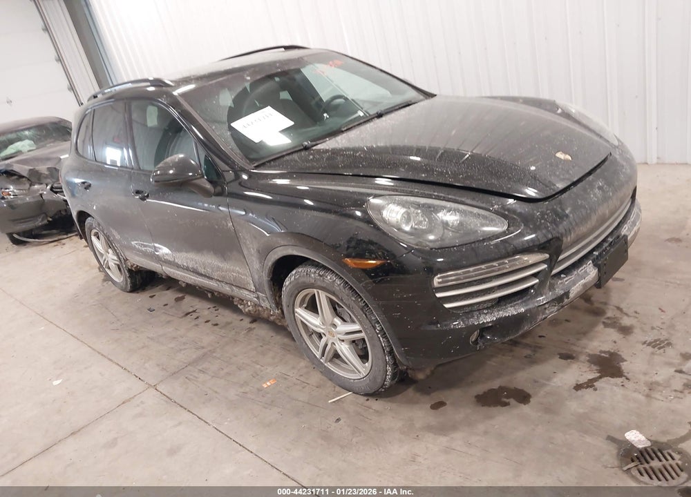 2014 PORSCHE CAYENNE PLATINUM EDITION VIN: WP1AA2A21ELA09937