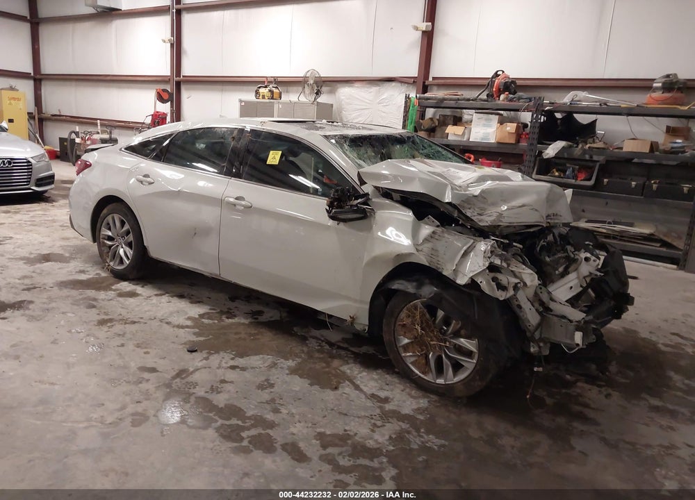 2022 TOYOTA AVALON XLE HYBRID VIN: 4T1AA1AB6NU015489