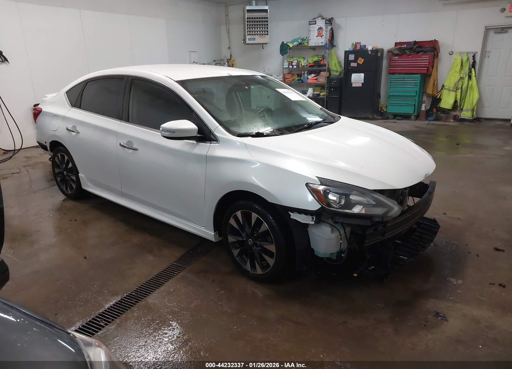 2016 NISSAN SENTRA SR VIN: 3N1AB7APXGY318584