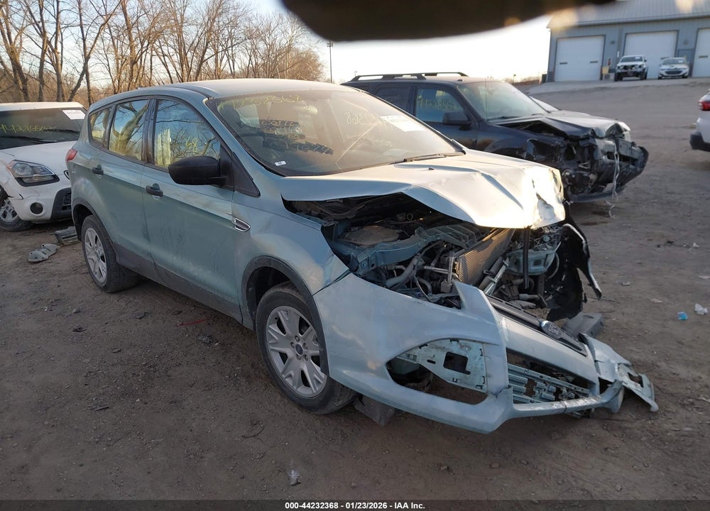 2013 FORD ESCAPE S VIN: 1FMCU0F74DUC19074