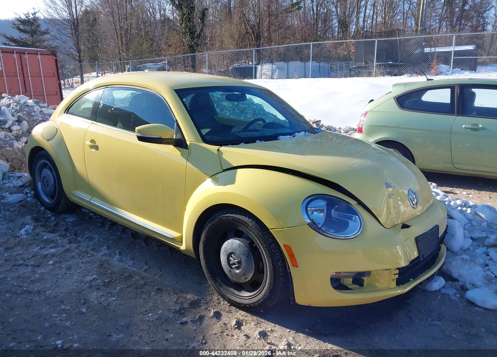 2012 VOLKSWAGEN BEETLE 2.5L VIN: 3VWJP7AT3CM624245