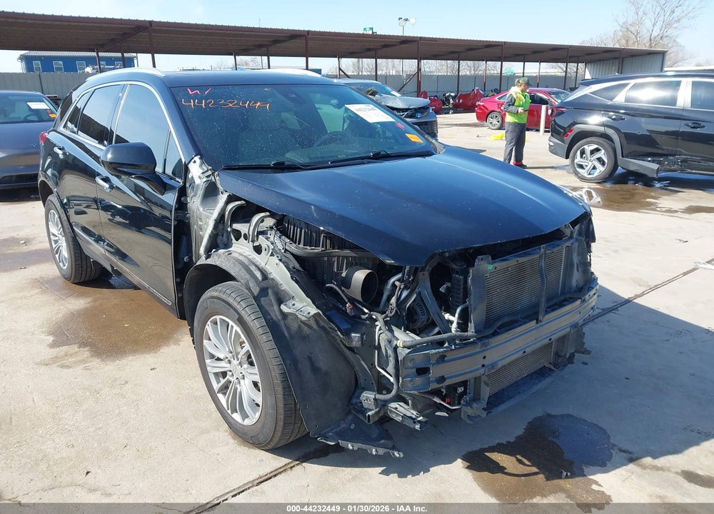 2017 CADILLAC XT5 LUXURY VIN: 1GYKNBRS7HZ237922