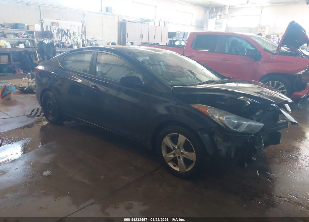 2012 HYUNDAI ELANTRA GLS VIN: 5NPDH4AE8CH087035