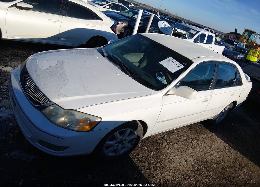 2002 TOYOTA AVALON XLS VIN: 4T1BF28B52U196887
