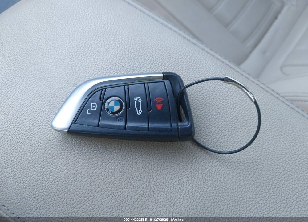2021 BMW 330I VIN: 3MW5R1J05M8B85980