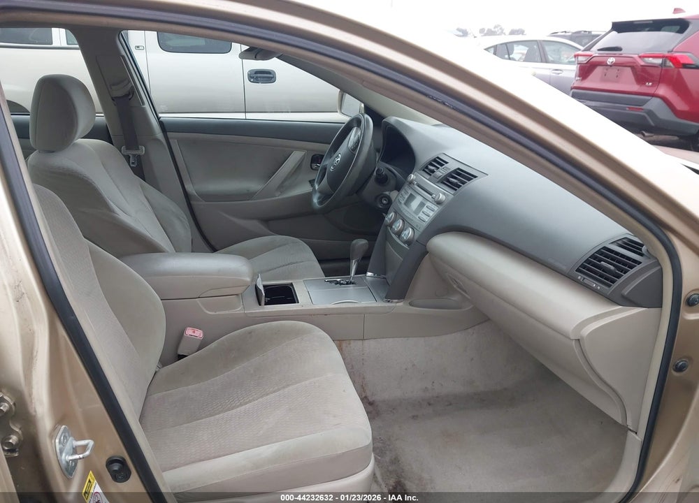 2010 TOYOTA CAMRY LE VIN: 4T1BF3EK1AU016197