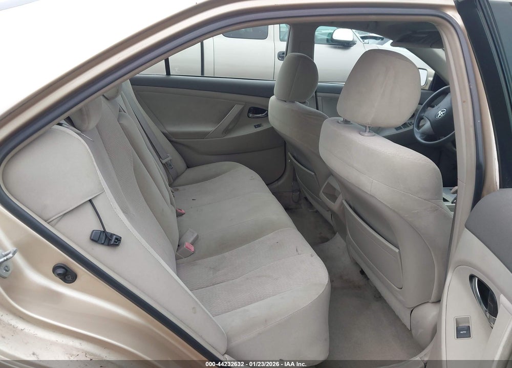 2010 TOYOTA CAMRY LE VIN: 4T1BF3EK1AU016197