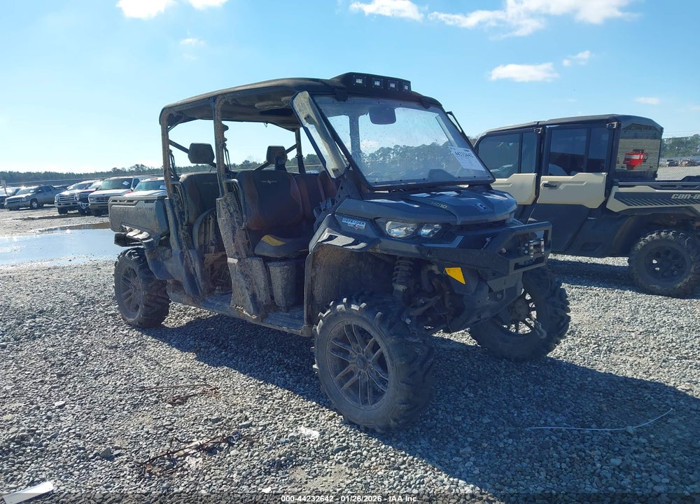 2021 CAN-AM DEFENDER MAX LONE STAR HD10 VIN: 3JBURAX44MK001935