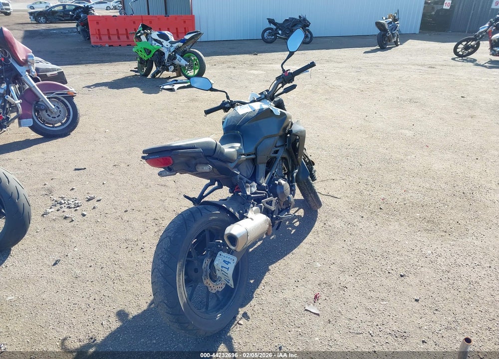 2023 HONDA CBF300 NA VIN: MLHNC5556P5300098