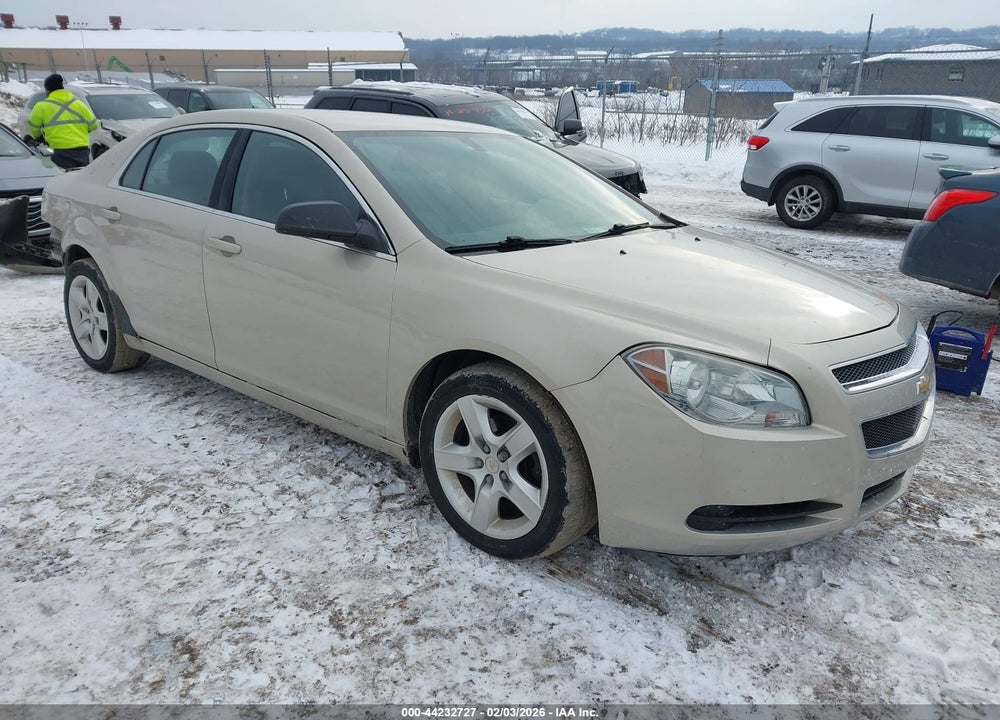 2011 CHEVROLET MALIBU LS VIN: 1G1ZB5E16BF288518