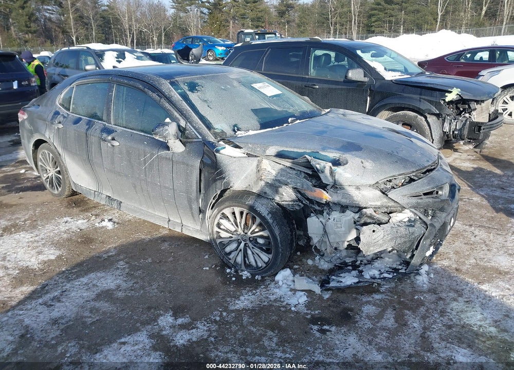 2020 TOYOTA CAMRY SE AWD VIN: 4T1G11BK9LU011846