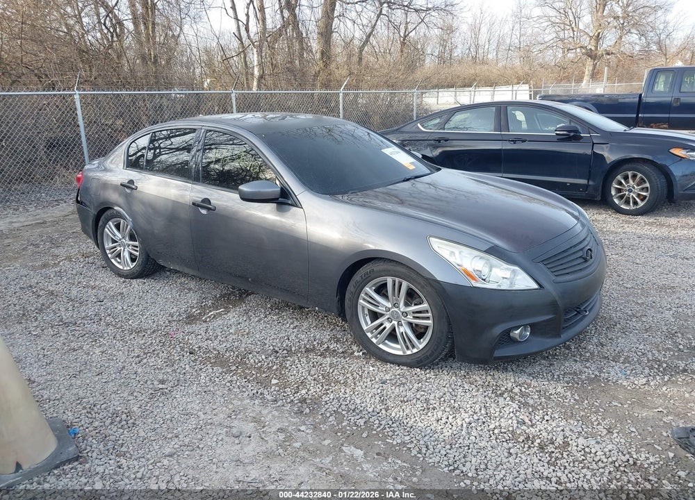 2013 INFINITI G37X VIN: JN1CV6AR9DM358861