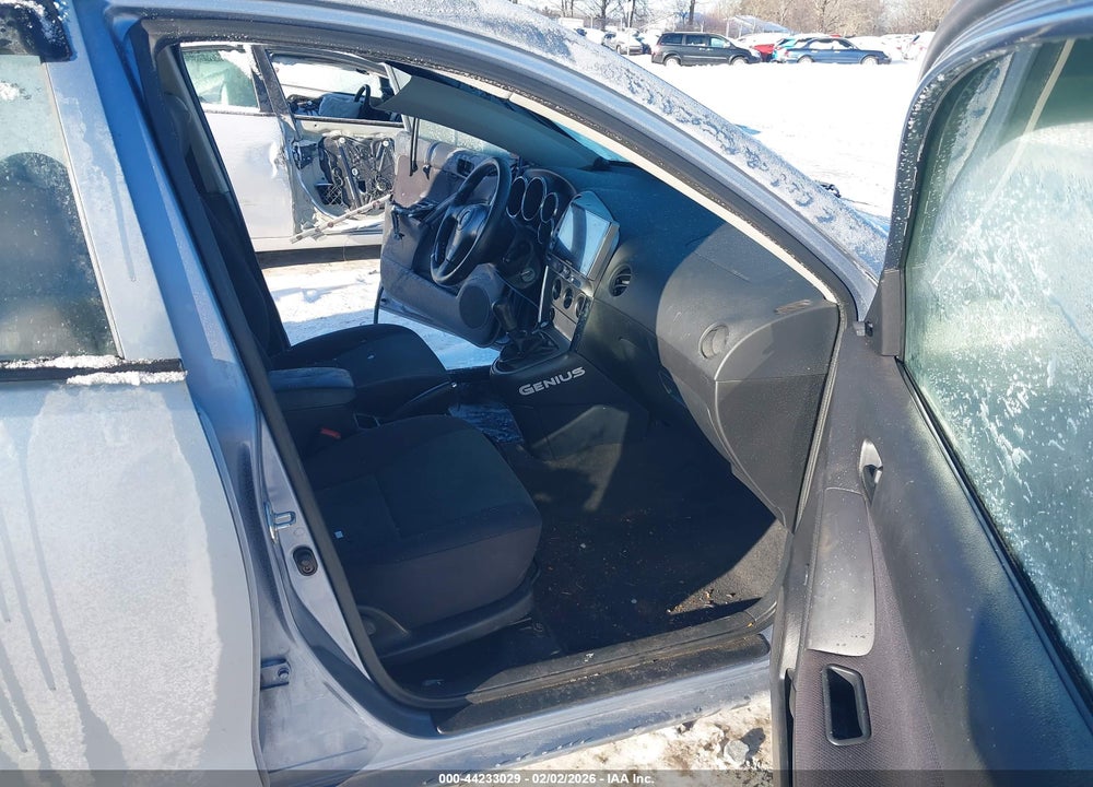 2003 TOYOTA MATRIX STANDARD VIN: 2T1KR32E43C118006