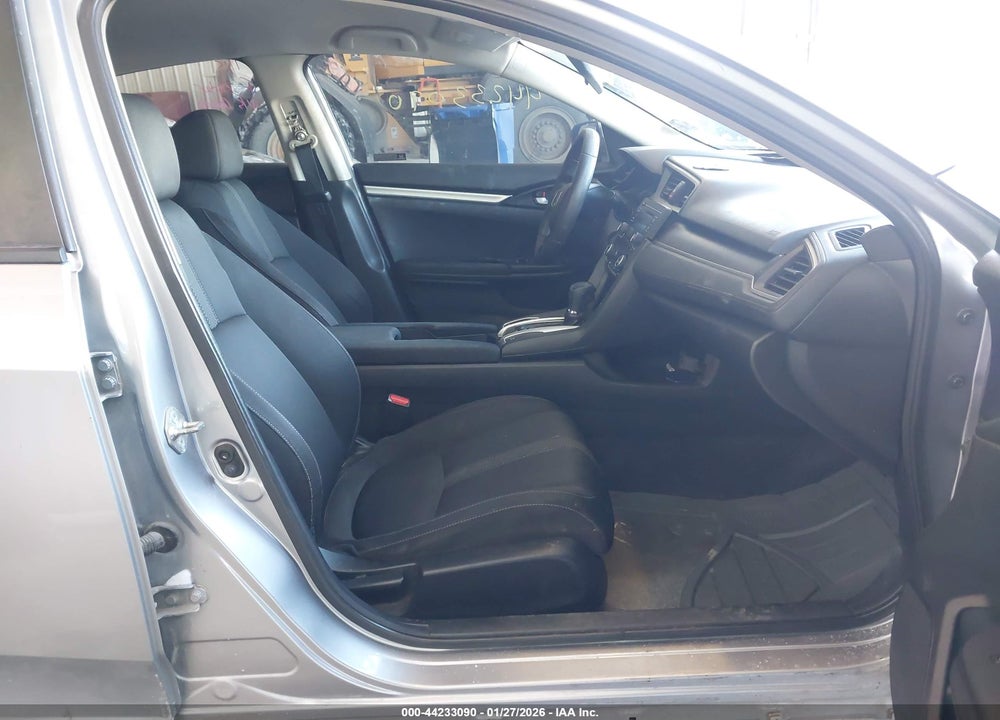 2019 HONDA CIVIC LX VIN: 19XFC2F66KE001642