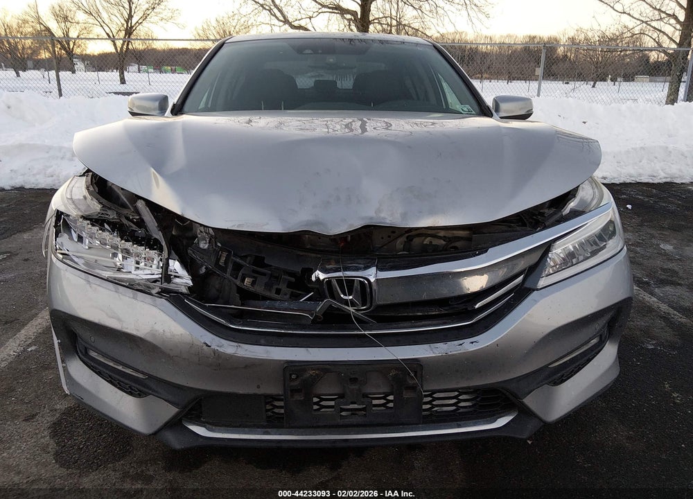 2016 HONDA ACCORD TOURING VIN: 1HGCR3F96GA017563
