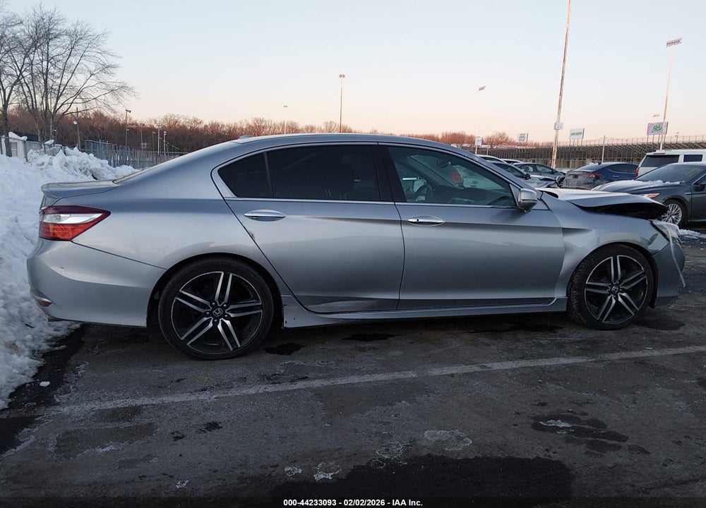 2016 HONDA ACCORD TOURING VIN: 1HGCR3F96GA017563