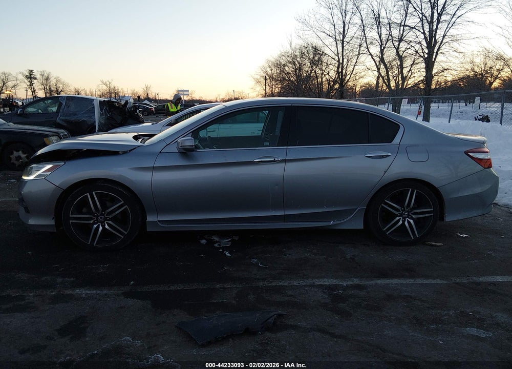 2016 HONDA ACCORD TOURING VIN: 1HGCR3F96GA017563
