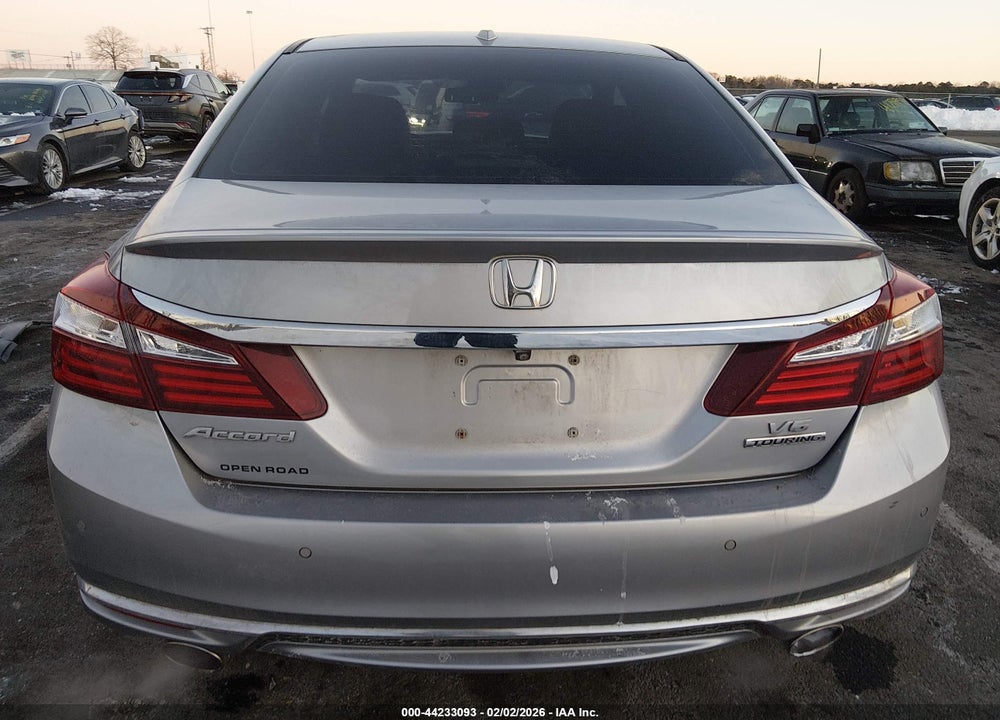 2016 HONDA ACCORD TOURING VIN: 1HGCR3F96GA017563