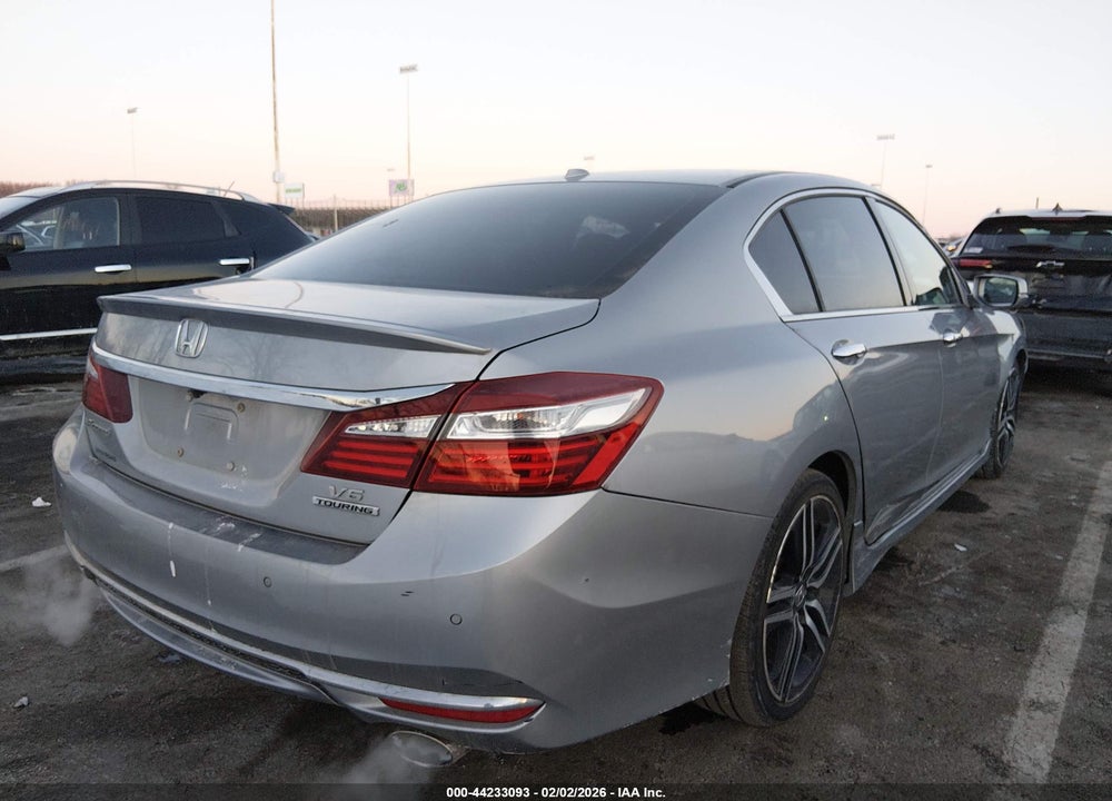 2016 HONDA ACCORD TOURING VIN: 1HGCR3F96GA017563