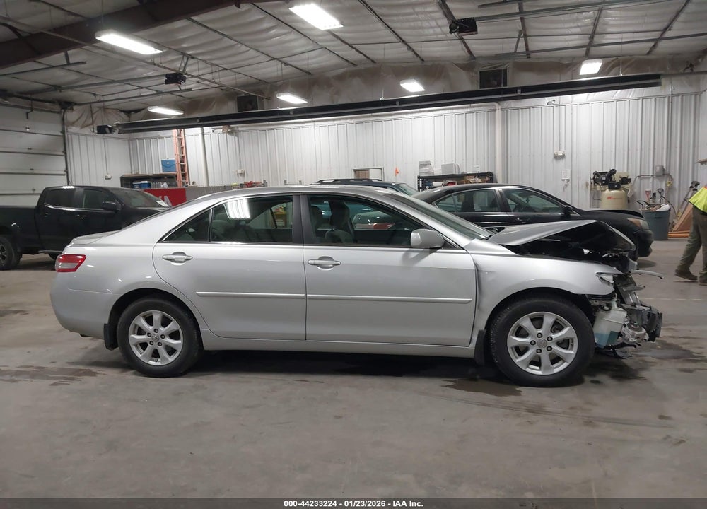 2011 TOYOTA CAMRY LE VIN: 4T1BF3EK1BU231855