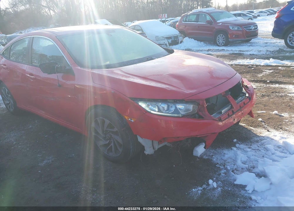 2018 HONDA CIVIC EX VIN: 2HGFC2F71JH567916