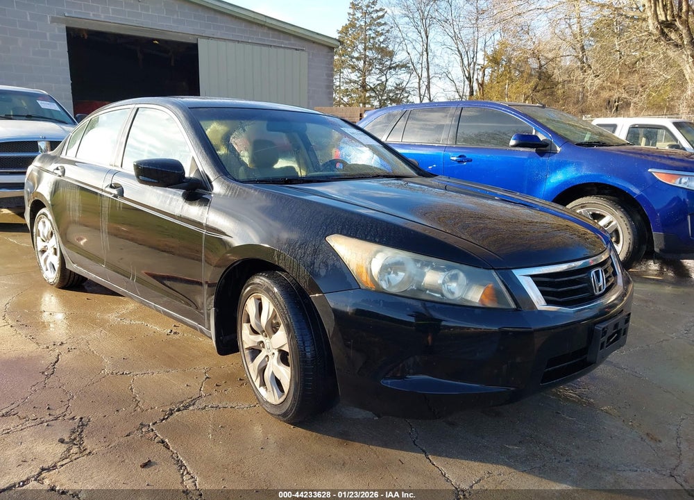 2010 HONDA ACCORD 2.4 EX-L VIN: 1HGCP2F84AA163085