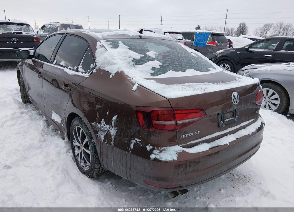 2017 VOLKSWAGEN JETTA 1.4T SE VIN: 3VWDB7AJ7HM217353