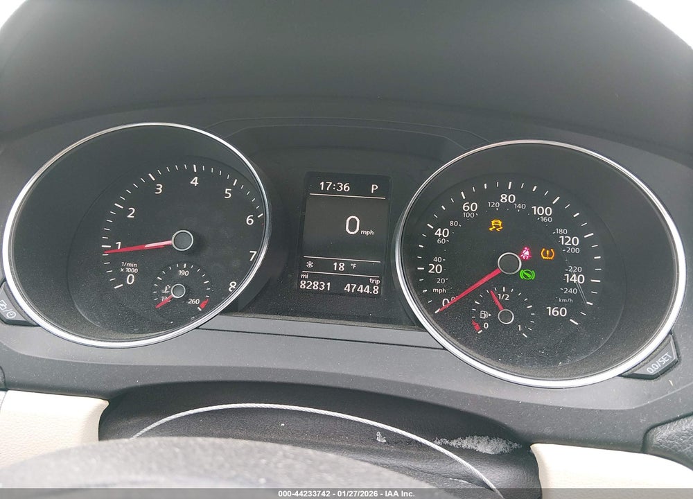 2017 VOLKSWAGEN JETTA 1.4T SE VIN: 3VWDB7AJ7HM217353