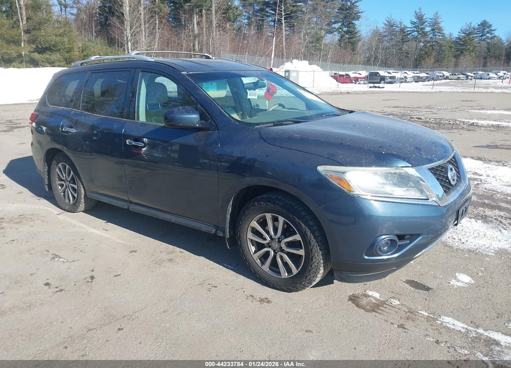 2013 NISSAN PATHFINDER SV VIN: 5N1AR2MM8DC672598