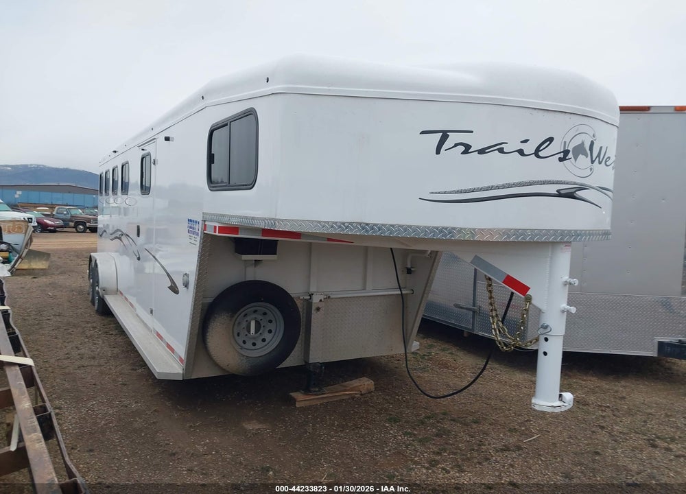 2022 TRAILS WEST STANDARD VIN: 49SH73123NP075136
