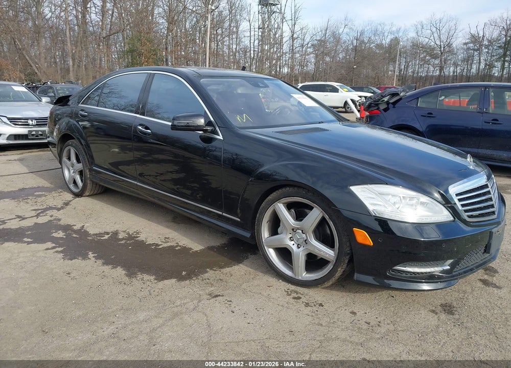2013 MERCEDES-BENZ S 550 VIN: WDDNG7DB3DA493264