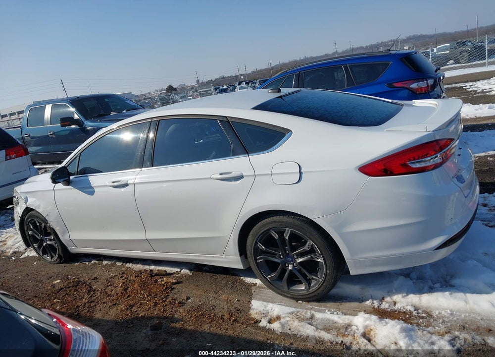 2018 FORD FUSION SE VIN: 3FA6P0HD8JR213685