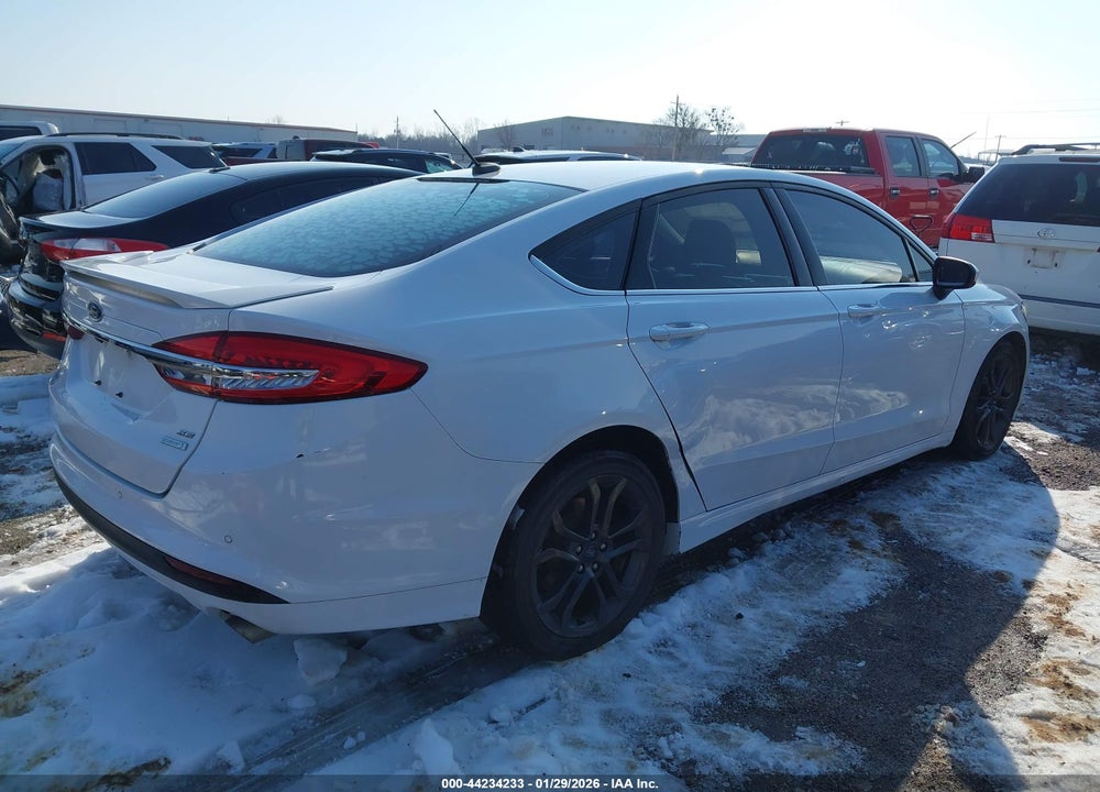 2018 FORD FUSION SE VIN: 3FA6P0HD8JR213685