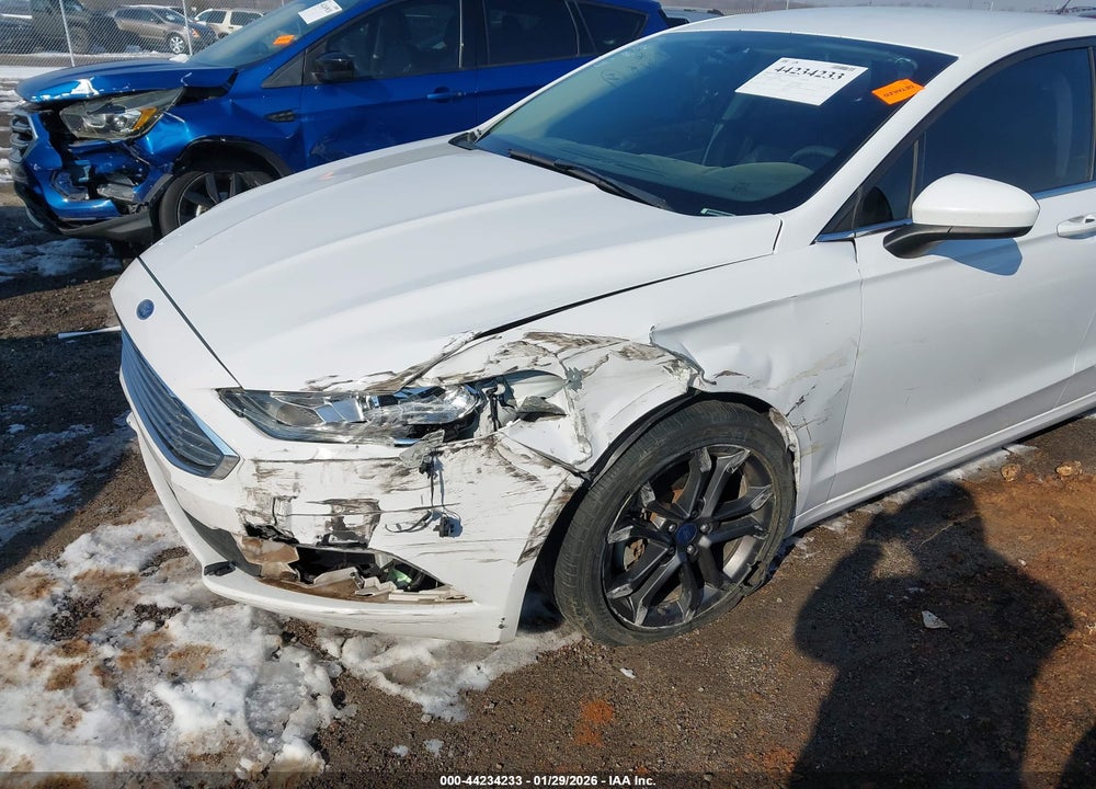 2018 FORD FUSION SE VIN: 3FA6P0HD8JR213685