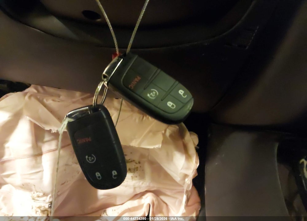 2019 JEEP COMPASS LIMITED 4X4 VIN: 3C4NJDCB2KT787661