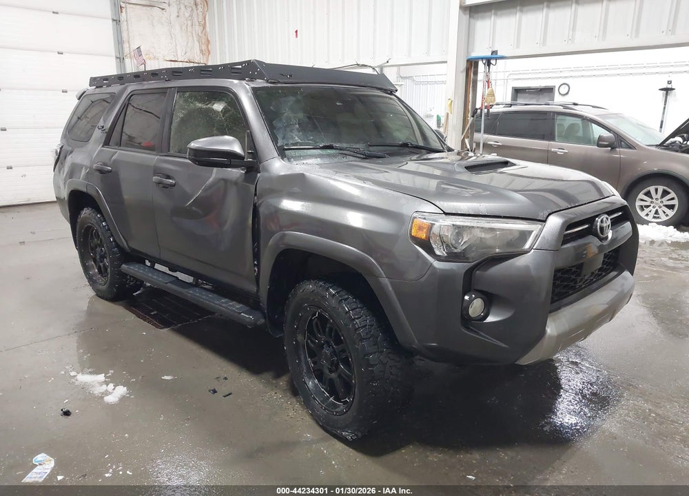 2020 TOYOTA 4RUNNER TRD OFF ROAD VIN: JTEBU5JR4L5793751