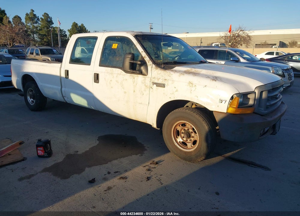 1999 FORD F-350 LARIAT/XL/XLT VIN: 1FTSW30FXXEA89036