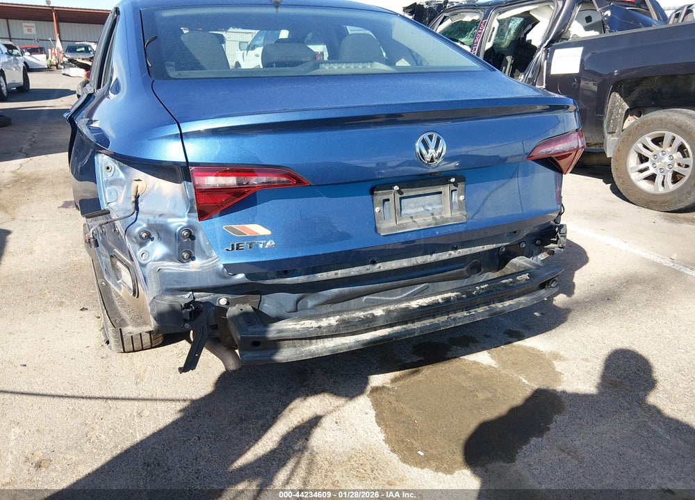 2019 VOLKSWAGEN JETTA 1.4T R-LINE/1.4T S/1.4T SE VIN: 3VWC57BU1KM251520