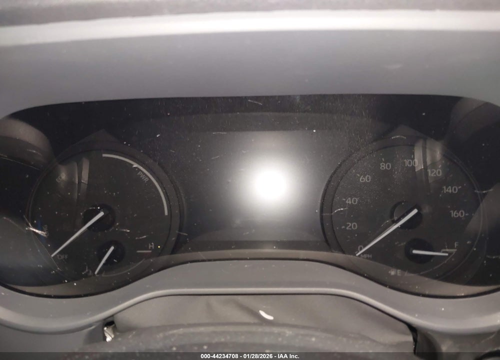 2025 TOYOTA SIENNA XLE VIN: 5TDYRKEC0SS289999