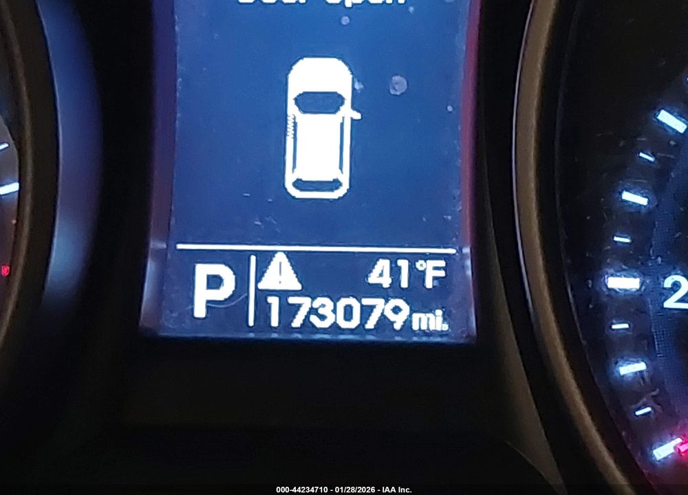 2016 HYUNDAI SANTA FE SPORT 2.4L VIN: 5XYZTDLB3GG360595